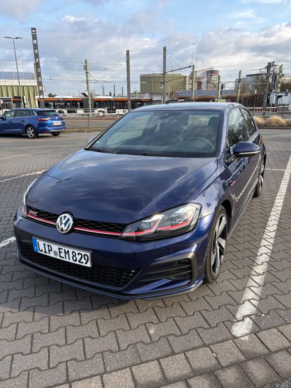 Image of Volkswagen Golf