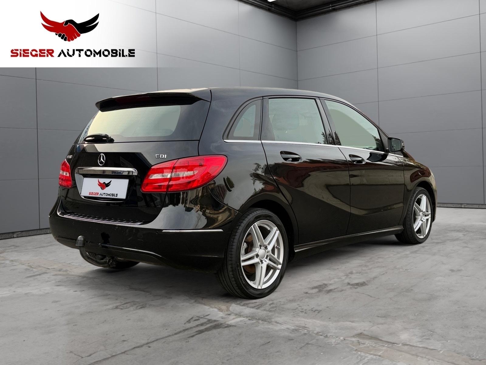 Mercedes-Benz B 180 Sports Tourer, AHK