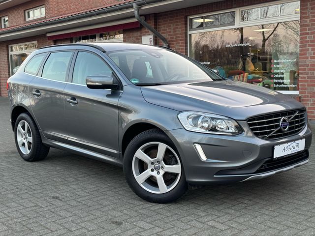 Volvo XC60 Momentum 2WD/T-Leder/Navi/Kamera/AHK/LED