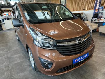 Opel Vivaro B Combi 2,7t *8Sitzer*Navi*AHK*Klima*