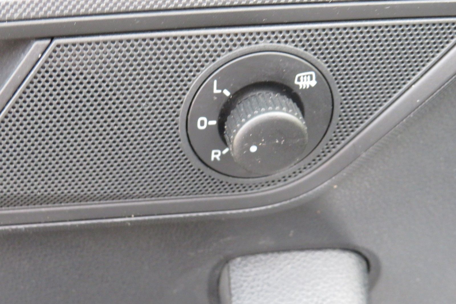 Fahrzeugabbildung SKODA Fabia Combi Ambition KLIMA SITZH. GRA PDC APP-C.