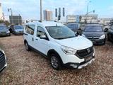 Dacia Dokker 1.2 Stepway Klima Navi AHK Scheckheft - Dacia Dokker Gebrauchtwagen in Berlin