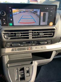 Bild 15 Opel Vivaro Kombi XL 9 Sitze 8 AT 6 Jahre Garantie