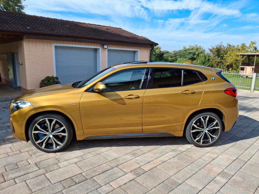 Image of BMW X2