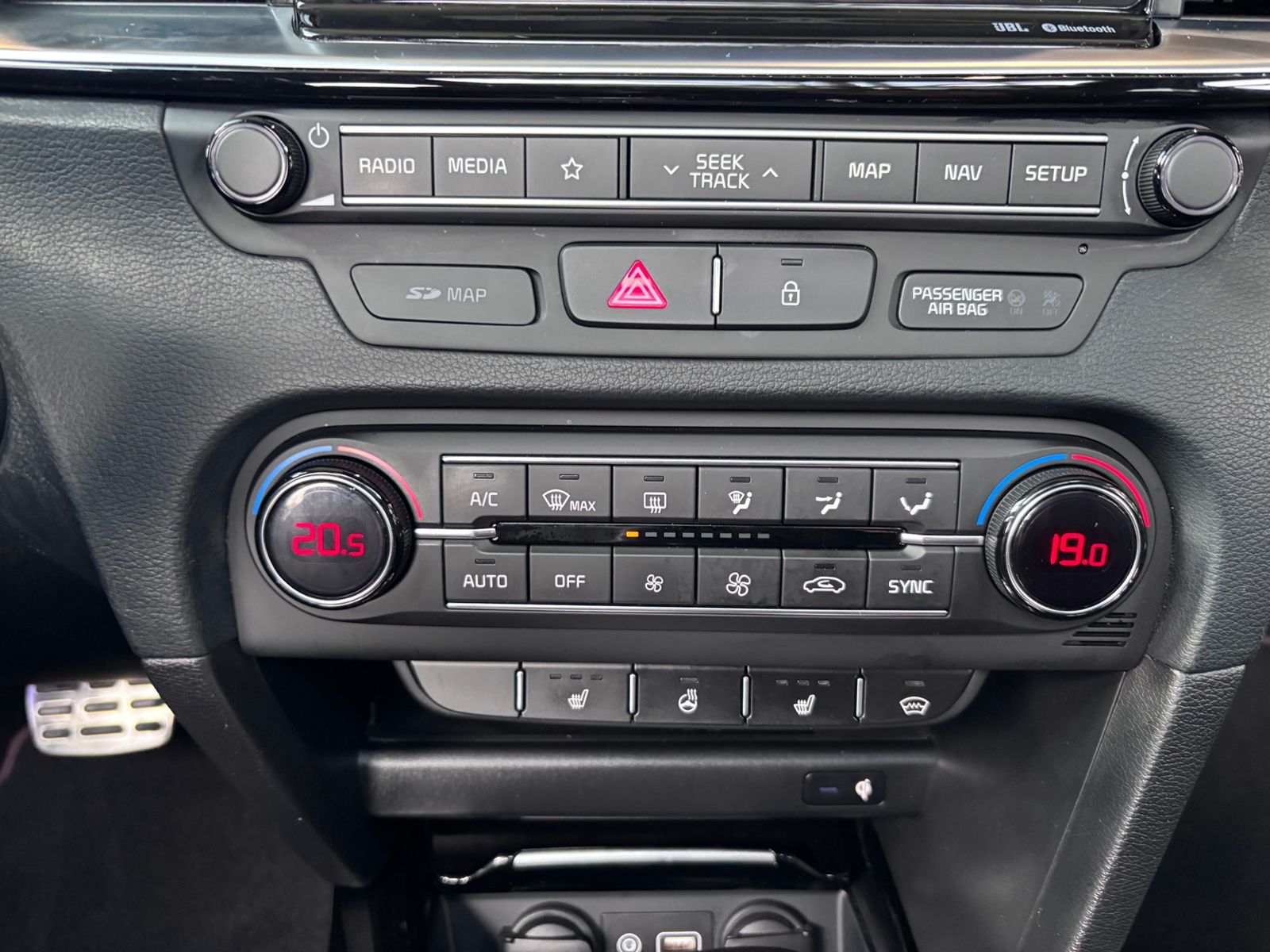 Fahrzeugabbildung Kia ProCeed GT KLIMA LED NAVI ALU PANO