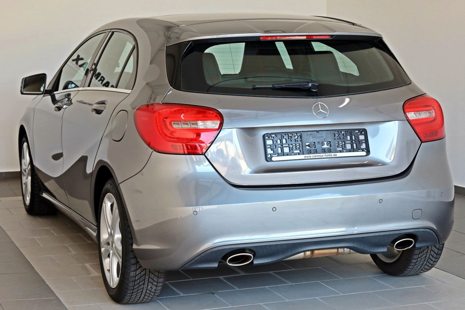 Fahrzeugabbildung Mercedes-Benz A 180 Urban T.Leder,Navi,Xenon,Panorama,SH,PDC