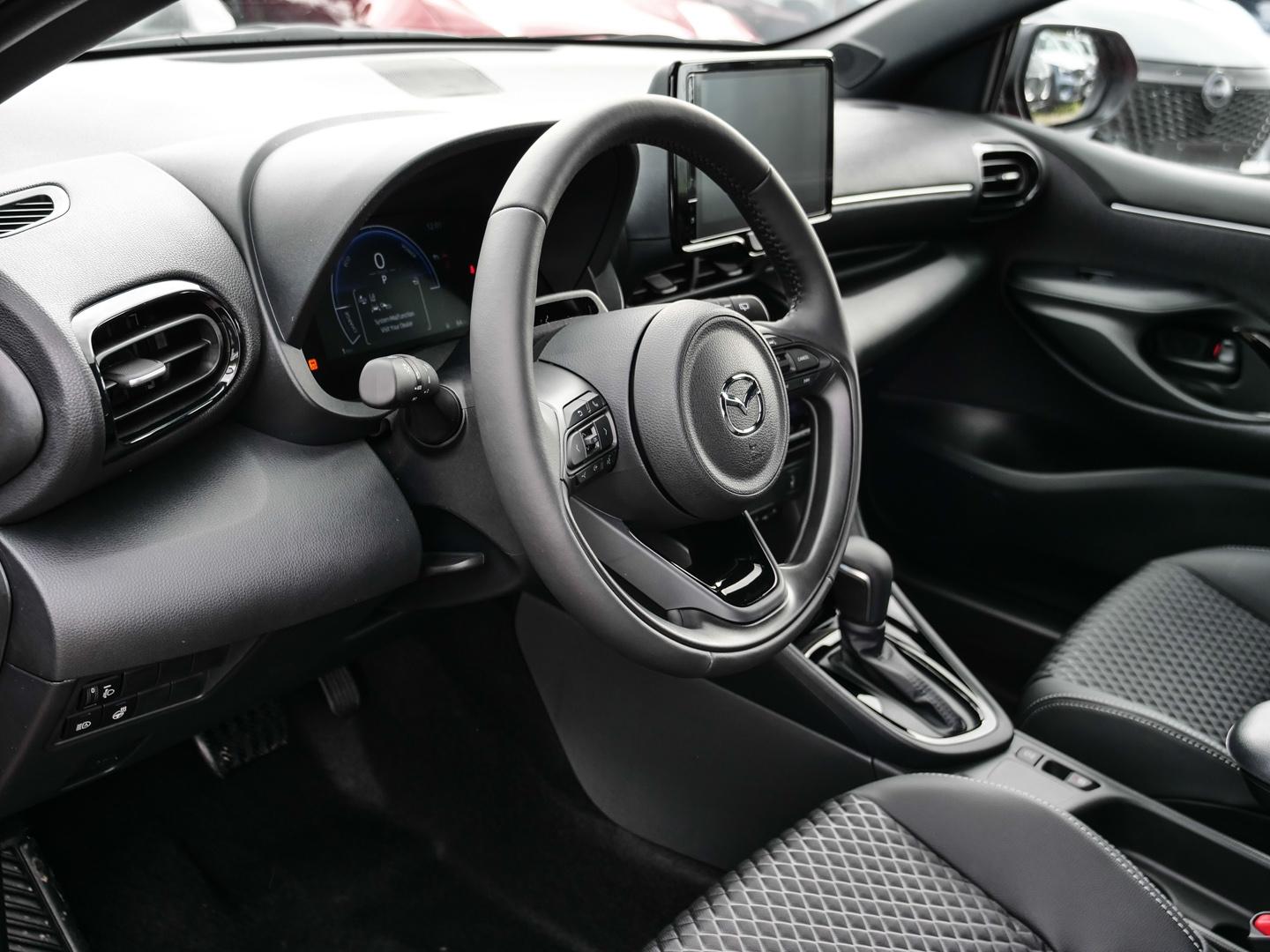 Mazda 2 Hybrid Homura 1.5L VVT-i 116 PS e-CVT FWD LEDE
