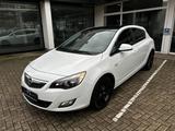 Opel Astra 1.4 ecoFLEX Klima Navi Sport Sitze - Opel Astra: Eco4