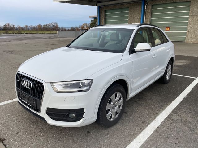 Audi Q3 2.0 TFSI quattro -