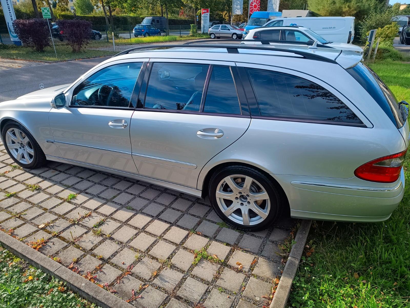 Mercedes-Benz E220 2009 — engine 170 HP (125kW)