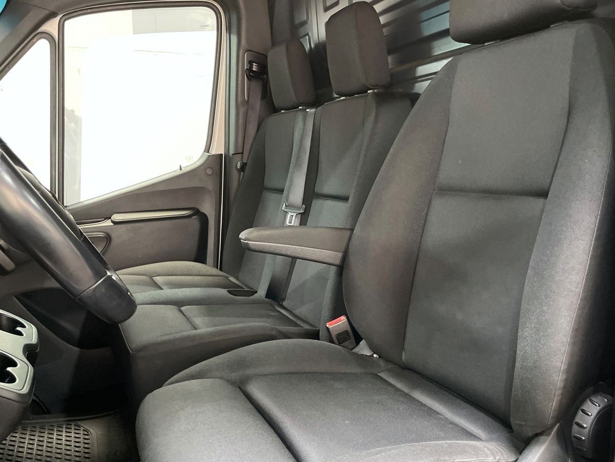 Fahrzeugabbildung Mercedes-Benz Sprinter319CDI V6 Autom. L2 #Kamera#LED#ACC#AHK