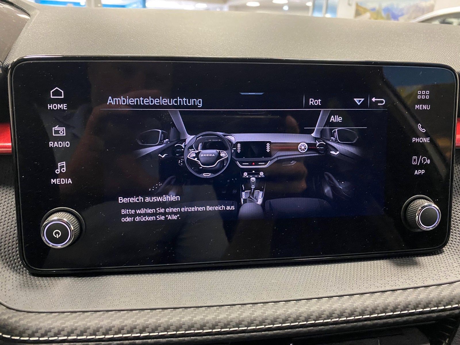 Fahrzeugabbildung SKODA Fabia 1.0l TSI DSG Monte Carlo+bis 2030 GARANTIE