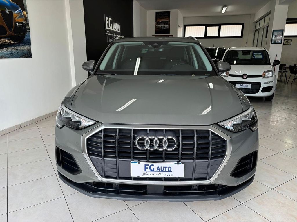 Image of Audi Q3