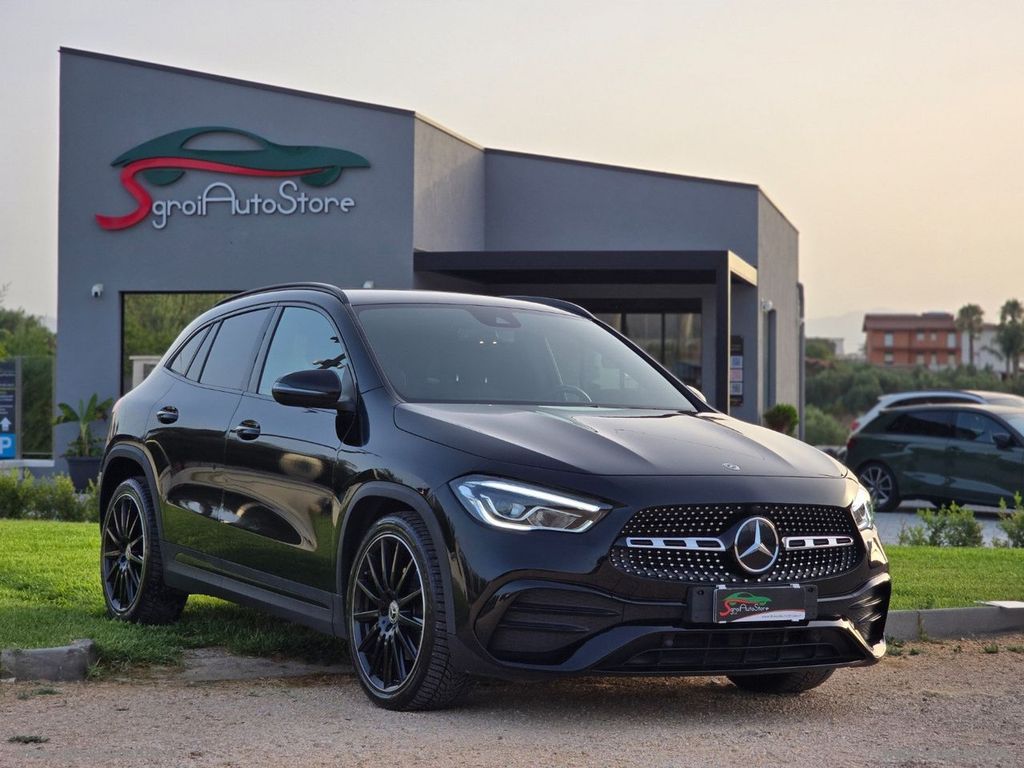 Image of Mercedes-Benz GLA 200