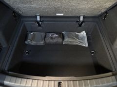 Fahrzeugabbildung BMW 218i Active Tourer M Sport-AHK/Pano/HeadUp/eSitz