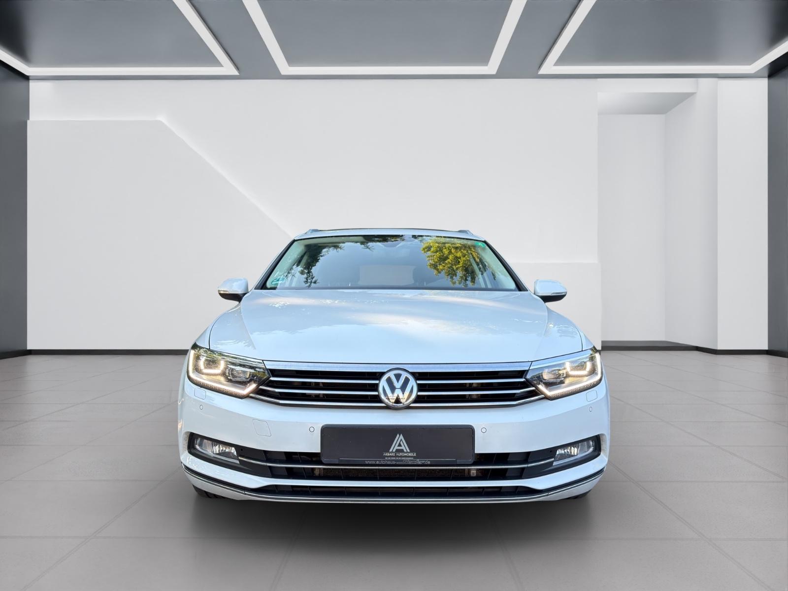 Volkswagen Passat Variant Highline*2*Hand*PANO*Vollausstat*