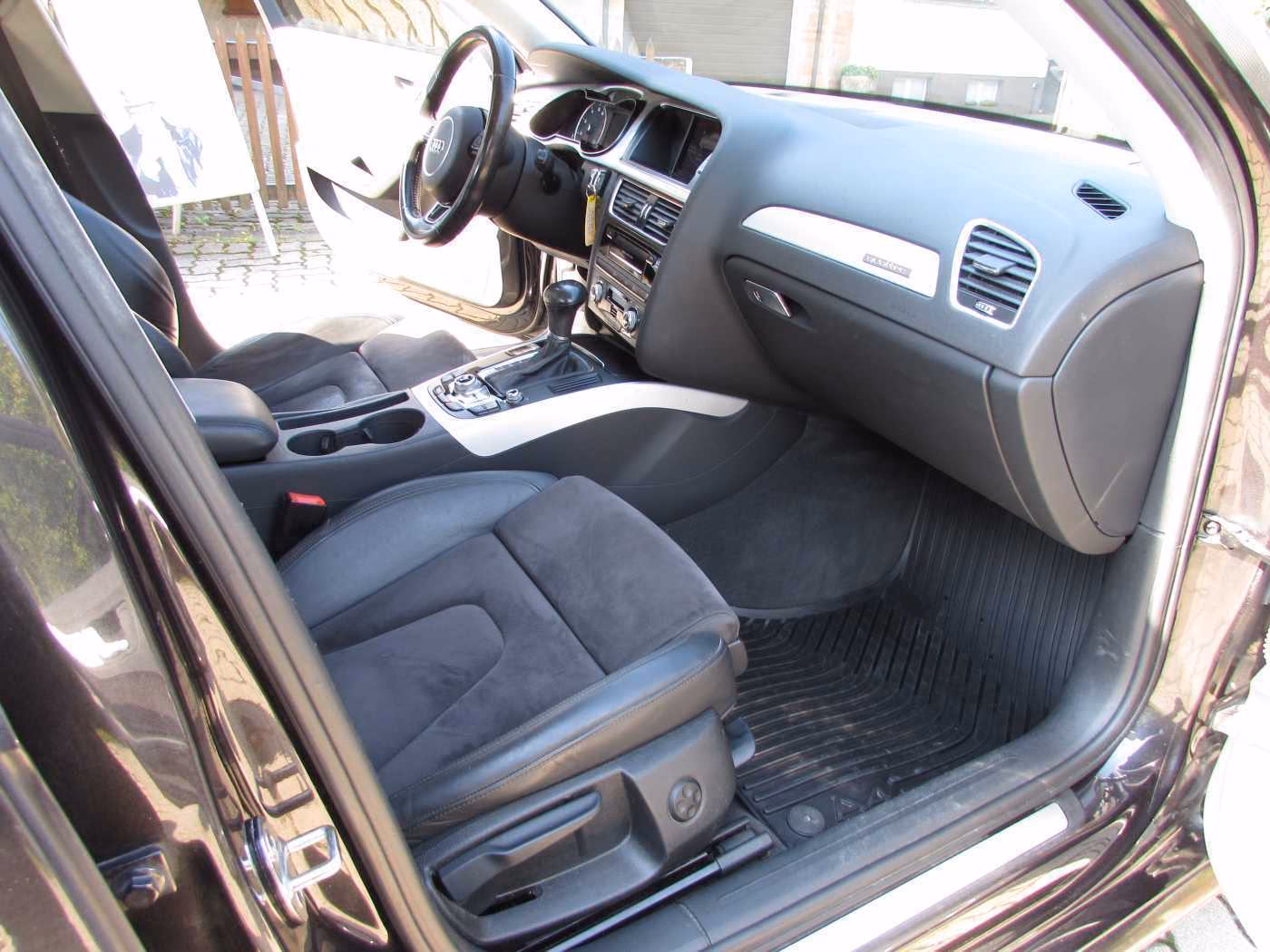 Audi Quattro 2015 — photo 12