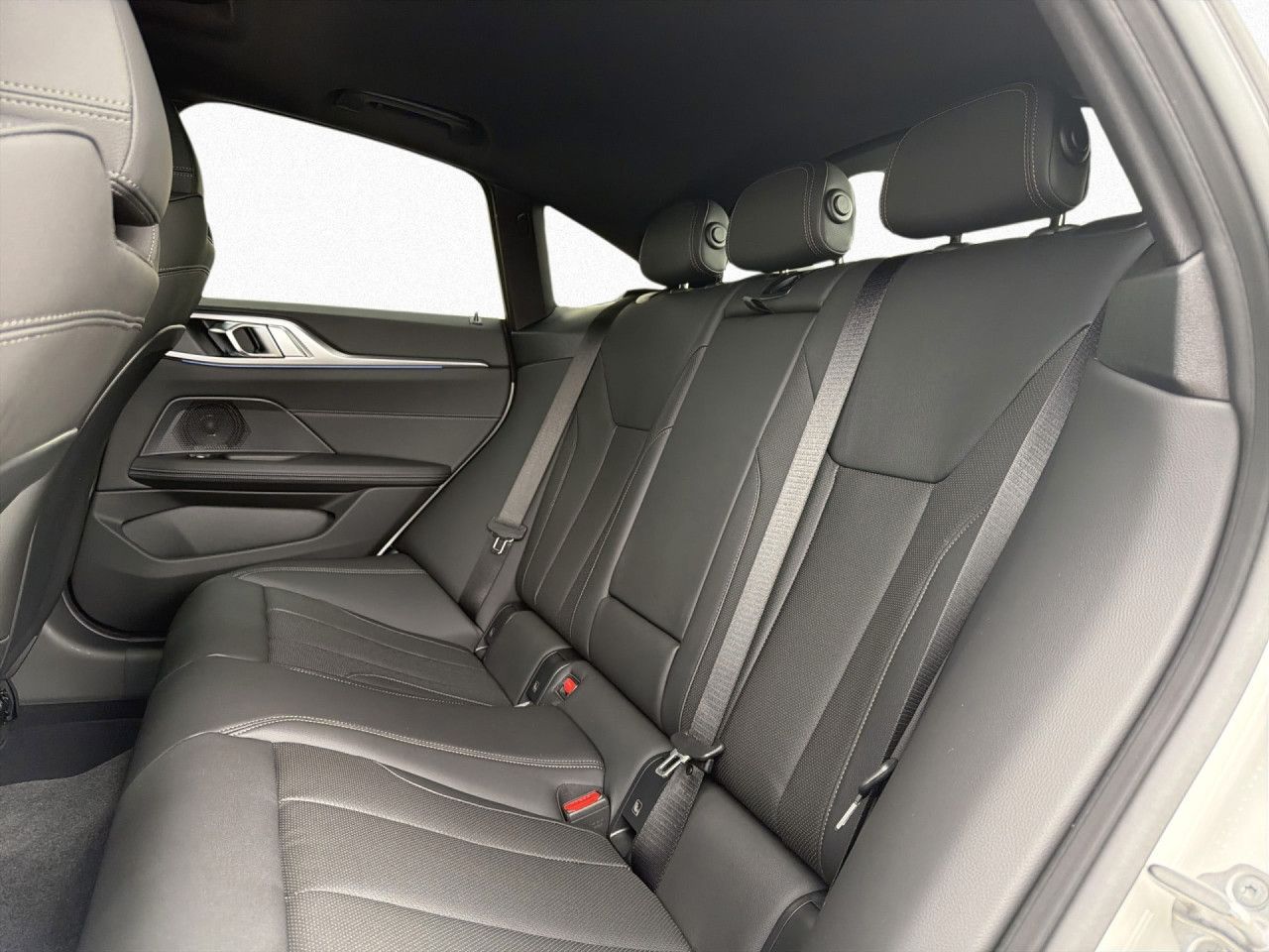 BMW i4 - Bild 13