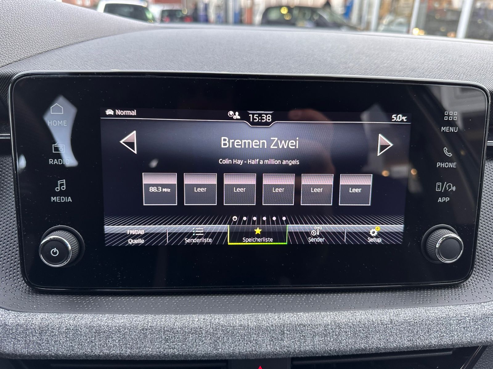 Fahrzeugabbildung SKODA Kamiq Selection 1.0 TSI DSG LED/PDC/APP/GRA