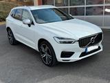 Volvo XC60 D4 R Design Geartronic R Design - Volvo XC60 von privat
