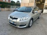 Toyota Auris 2.0 D-4D 136000km - Toyota Auris mit Diesel-Antrieb: 1.4