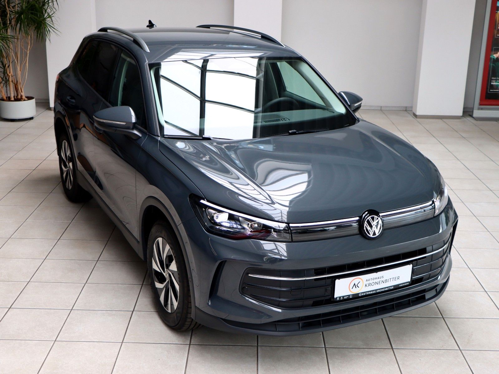 Volkswagen Tiguan - Bild 12
