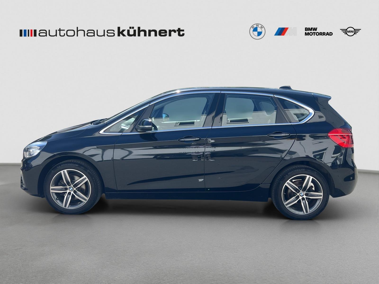 BMW 218i Active Tourer Sport Line nur an Händler/Exp
