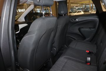Fotografie des Opel Crossland (X) Crossland X 1.2 Start/Stop Automatik Opel 2020