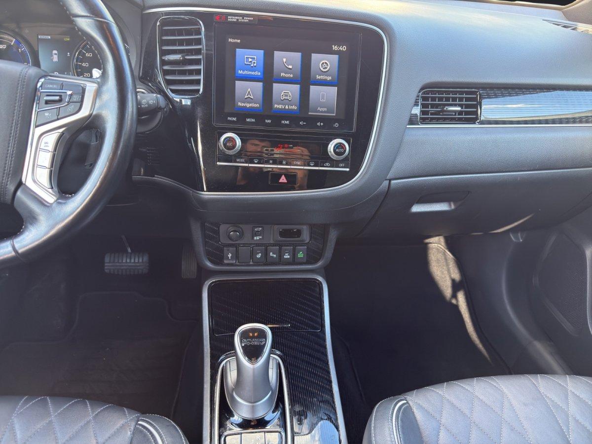 Mitsubishi Outlander 2.4 PHEV TOP 4WD