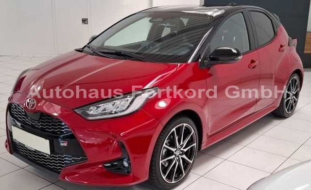 Toyota Yaris Hybrid 1.5 GR SPORT - Navi, LED, PDC, SZ