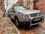 Nissan Qashqai J10 2L - Nissan Qashqai J10 mit Benzin-Antrieb