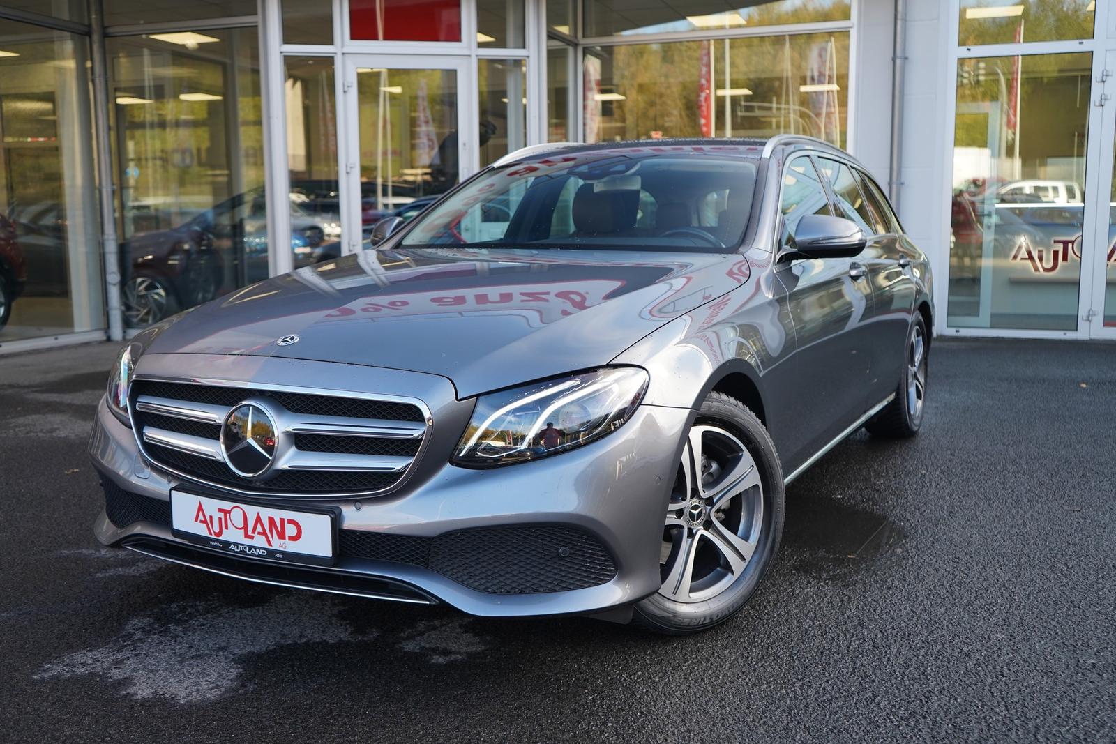 Mercedes-Benz E220 dT-Modell Avantgarde Klimaaut. Navi LED AHK