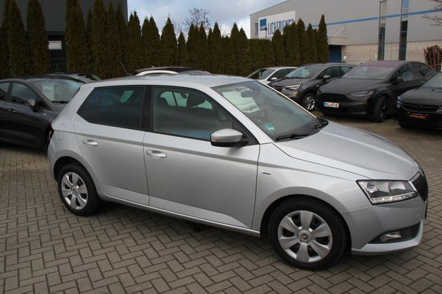 Skoda Fabia Drive Klima/Tempom.-ACC/Sitzhz/CarPlay/PDC