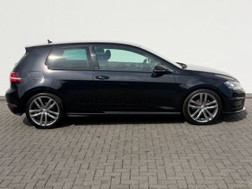 Volkswagen Golf - 4