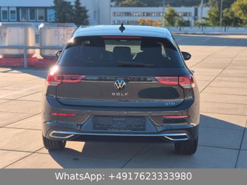 Volkswagen Golf - 6