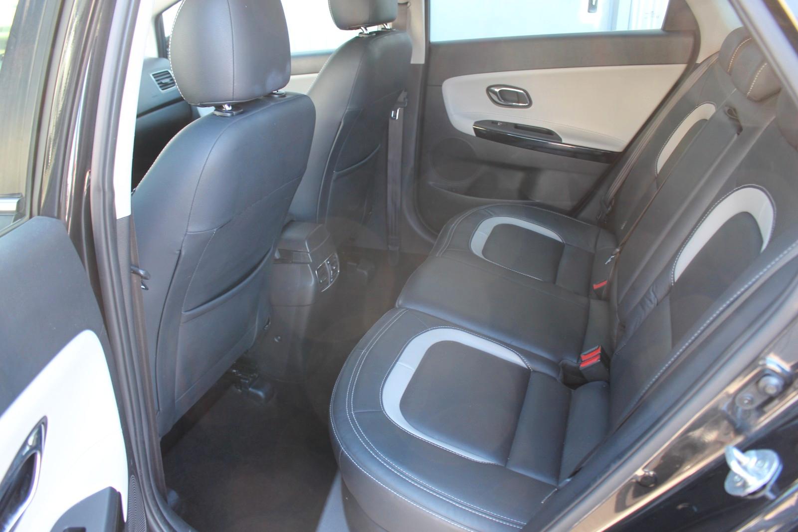 Kia Ceed Sportswagon Platinum Edition Auto.+Navi+Pan