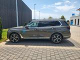 BMW X7 xDrive40i  Facelift Modell  **Vollausstattung - gebrauchte BMW X7 aus dem Jahr 2023