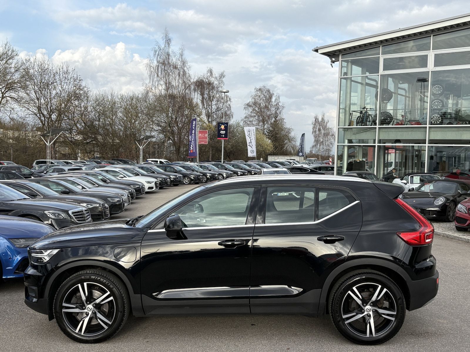 Volvo XC40 Inscription Recharge Plug-In Hybrid 360° imagem 3