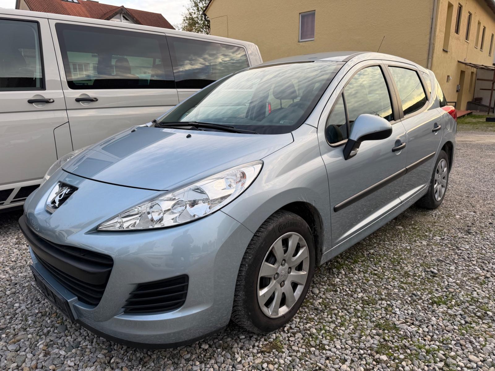 Peugeot 207 2009 — rear view