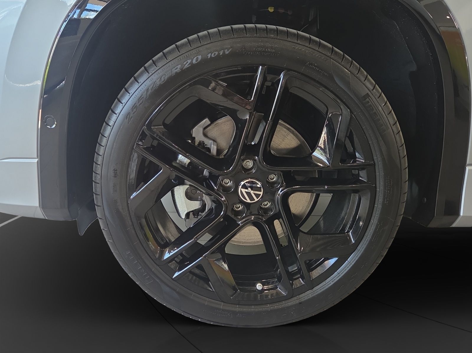 Volkswagen Tayron R-Line 1,5 eHybrid DSG | Leder | Pano imagem 3