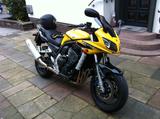 Yamaha 1000 Fazer RN06 - YAMAHA R 1000