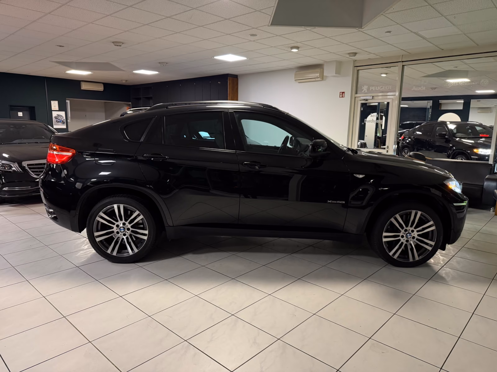 BMW X6 xDrive 50i M Sport V8 LEDER MEMORY TRAUM