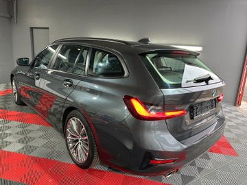 BMW 320 - 4