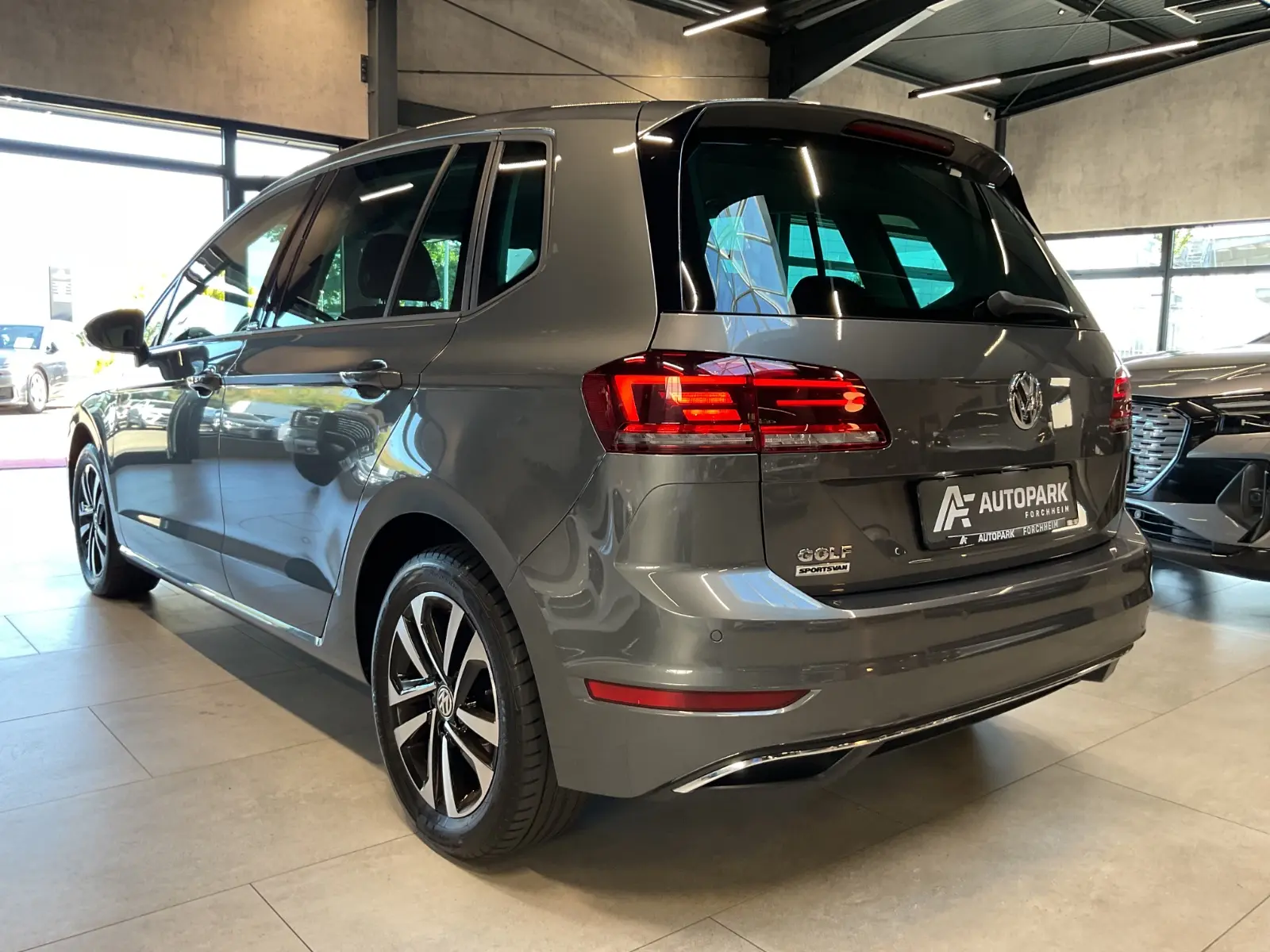 Volkswagen Golf 1.6 TDI United AHK Kamera Navi, миниатюра 21