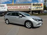 Opel Astra K 1.6 Turbo Sports Tourer Automatik (AHK) - : Beheizbares Lenkrad, Kombi