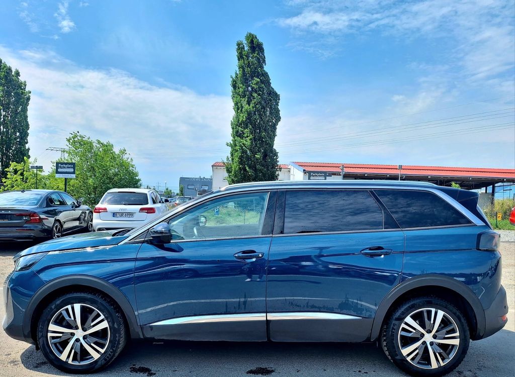 Image of Peugeot 5008