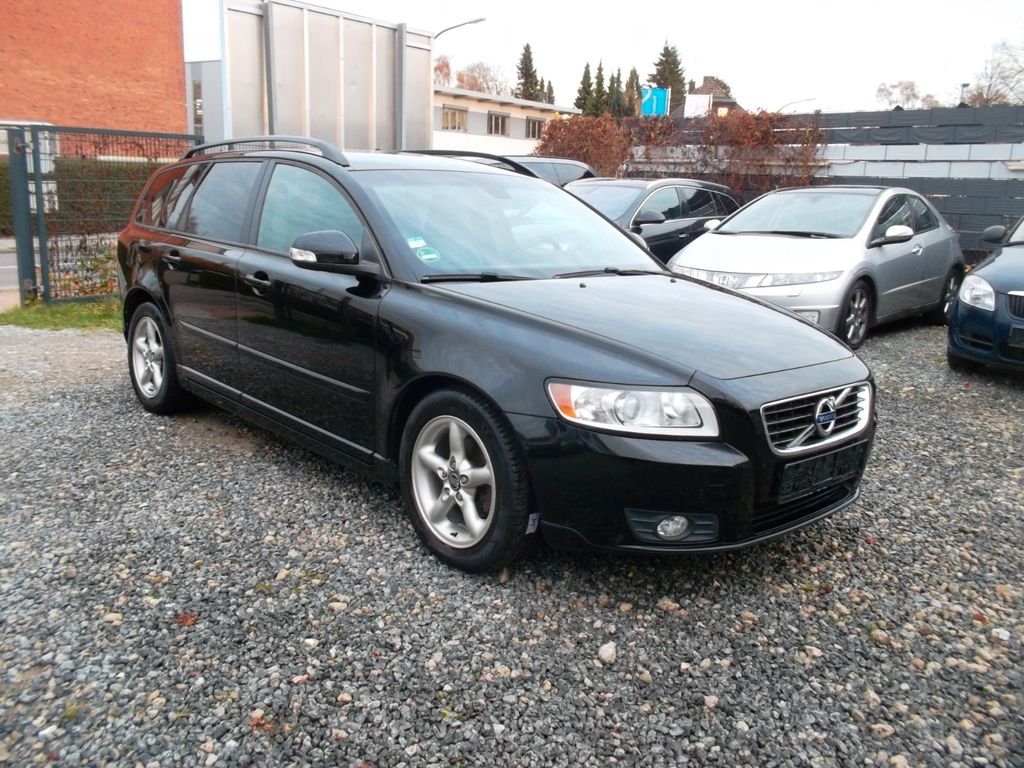 Volvo V50