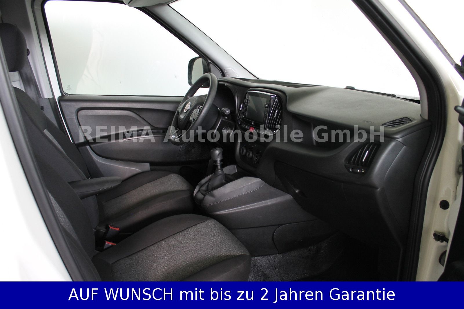 Fahrzeugabbildung Fiat Doblo Doblò SX 1,6 D  Kasten, Klima, Apple Car