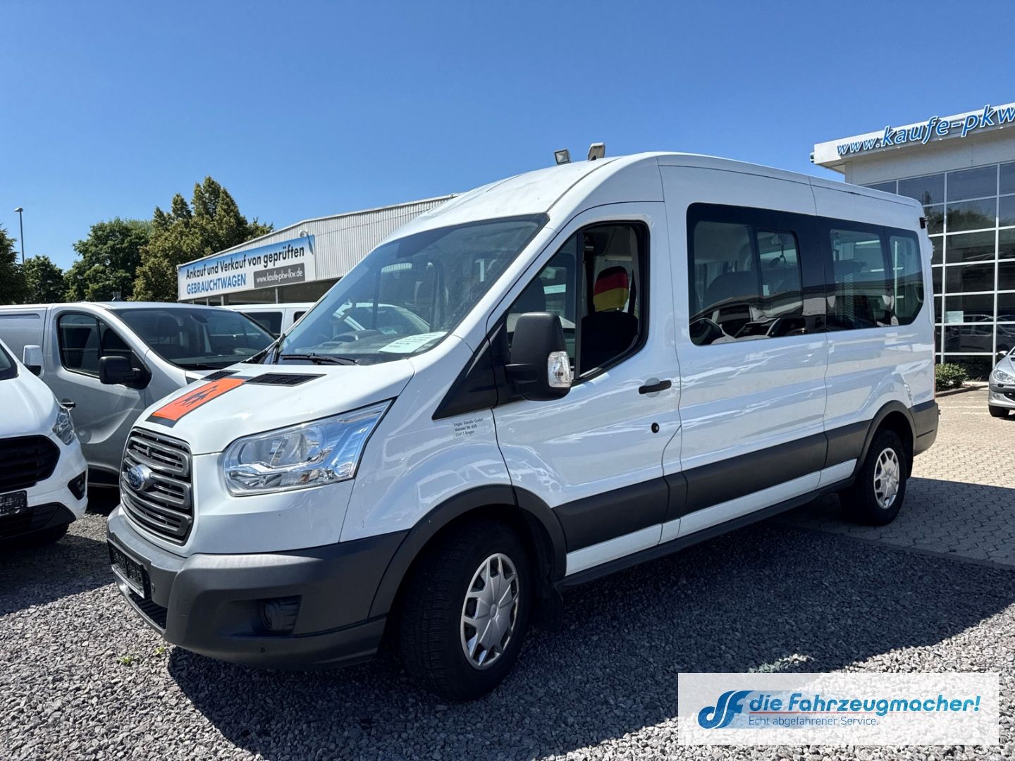 Fahrzeugabbildung Ford Transit Kombi 350 L3 Trend 2.2 TDCi DPF *1777 *K