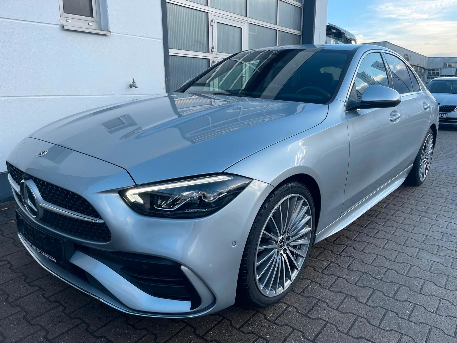 Mercedes-Benz C 300d 4Matic Limo AMG/AUT/1HD/MWST/NAVI/SHZ/19